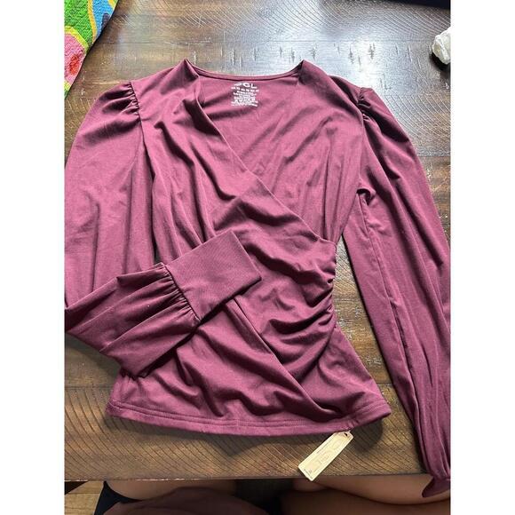 OGL BASICS Wrap Top Womens Size XS Maroon Flowy V-Neck Puffed Shoulders Effortle - Picture 2 of 4